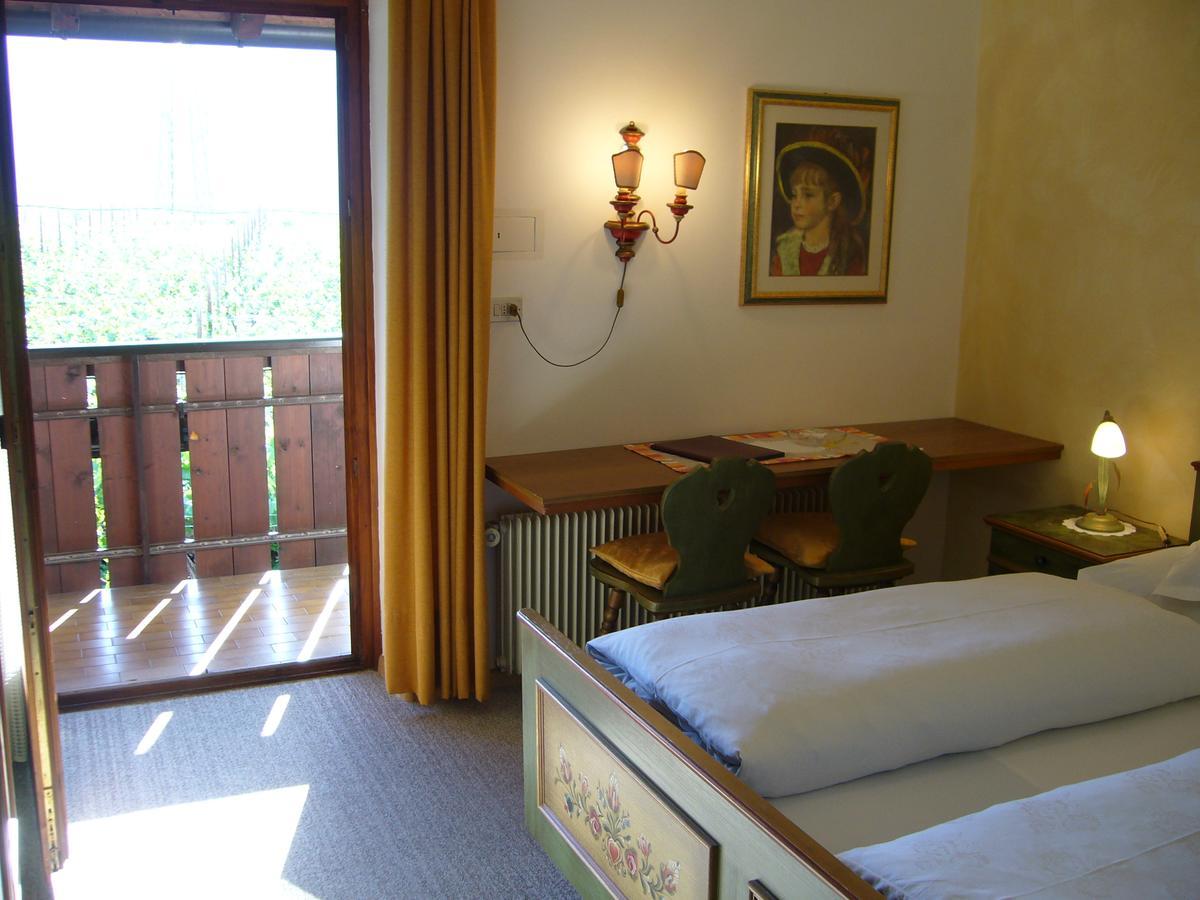 Hotel Gasthof Wastl Апиано сула Страда дел Вино Екстериор снимка